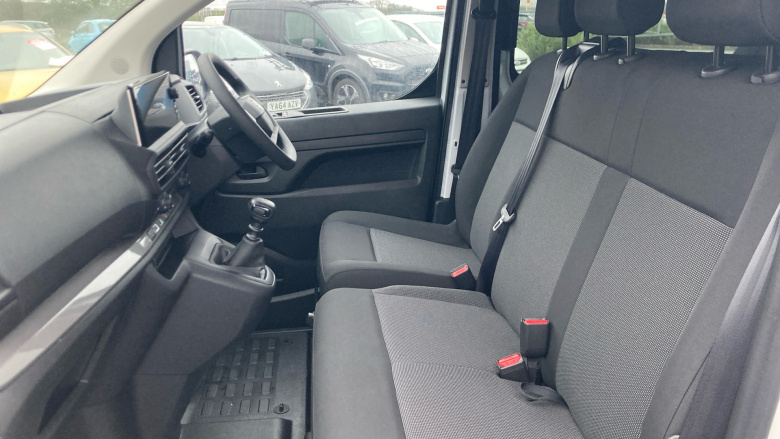 Vauxhall Vivaro L2 Diesel 2.0 Turbo D 145 Prime H1 Double Cab